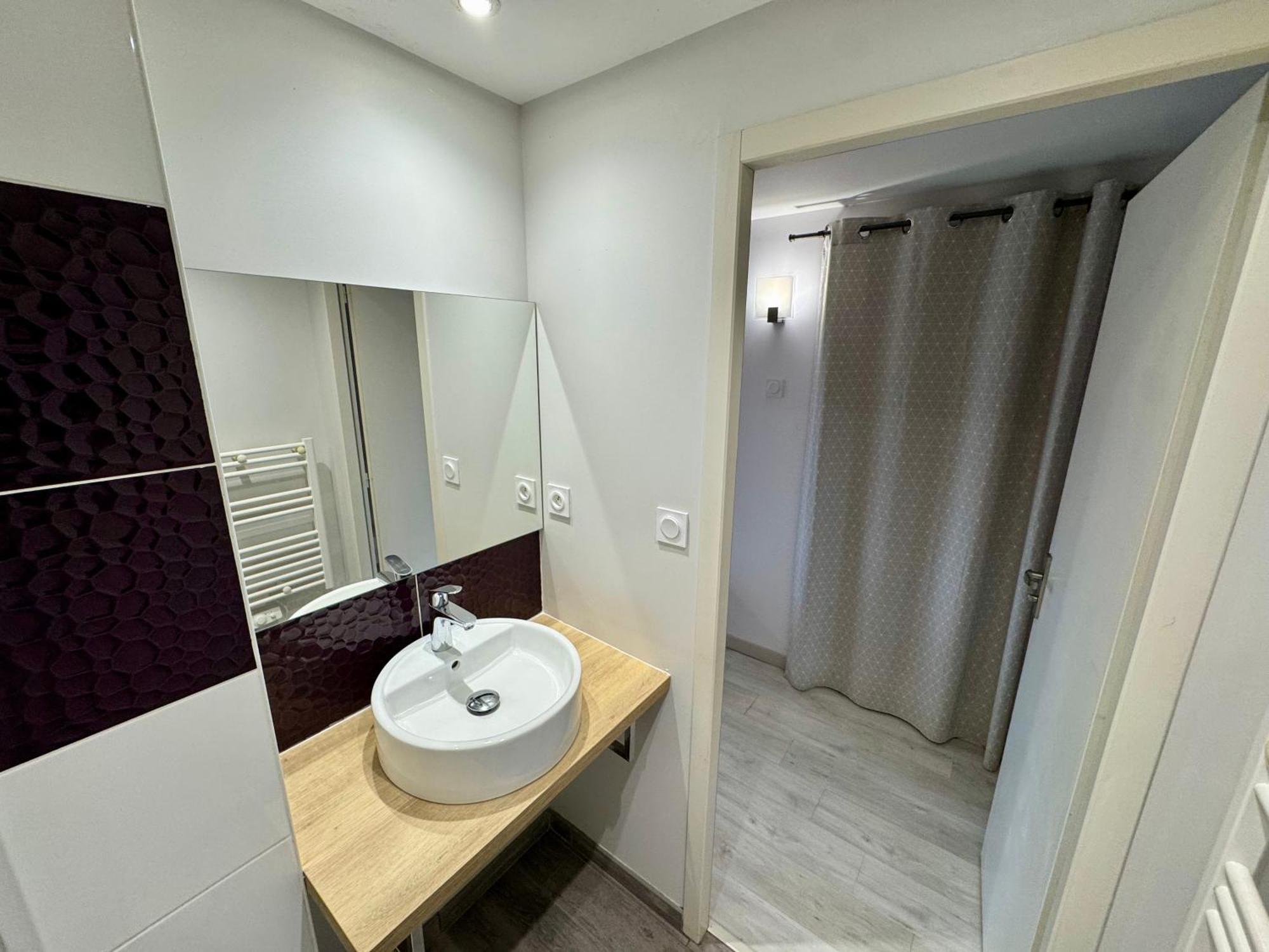 Apartamento Domaine Des 5 Roses - Rose Rouge La Guierche Exterior foto